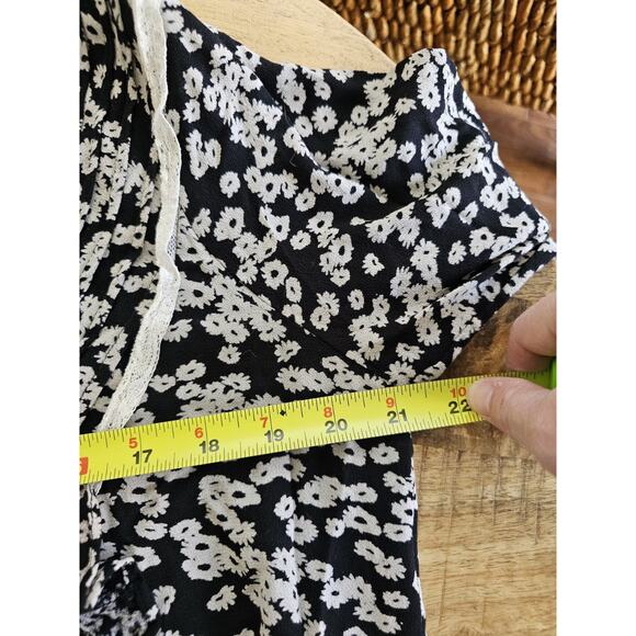 Free People Floral Bell Sleeve Babydoll Dress M Tunic Lace Trim M Festival Boho - Picture 3 of 8